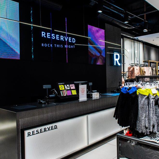 Awyposazenie stoiska komercyjnego