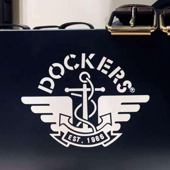 ASklep marki Dockers w Lizbonie przygotowany przez Ergo Store