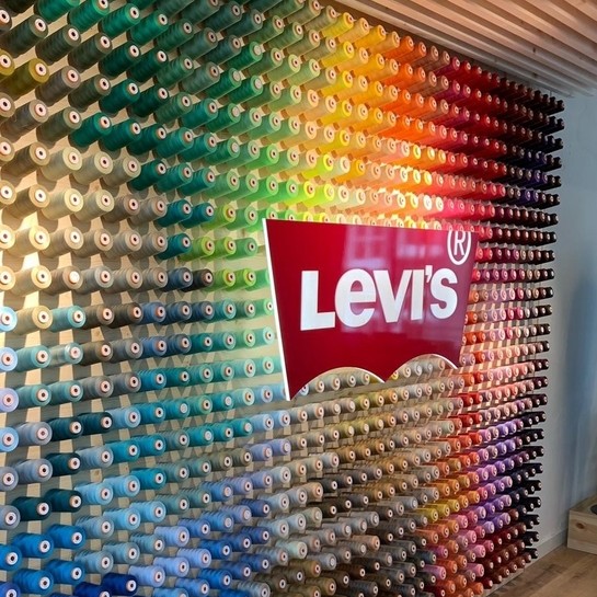 ASklepy Levi’sa w nowym koncepcie premium