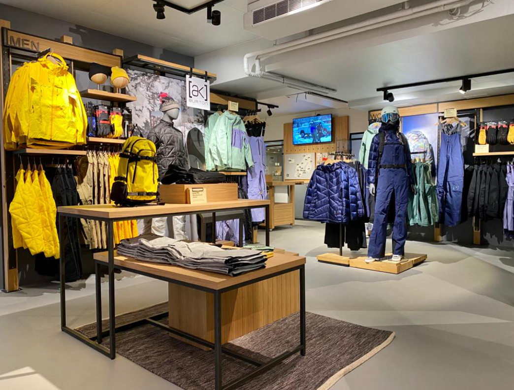 How to design a sports shop?