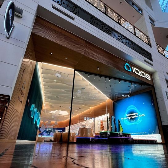 Koncept punktów handlowych IQOOS - 