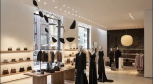 Ewolucja konceptu Michael Kors: lekcja luksusu dla współczesnego handlu